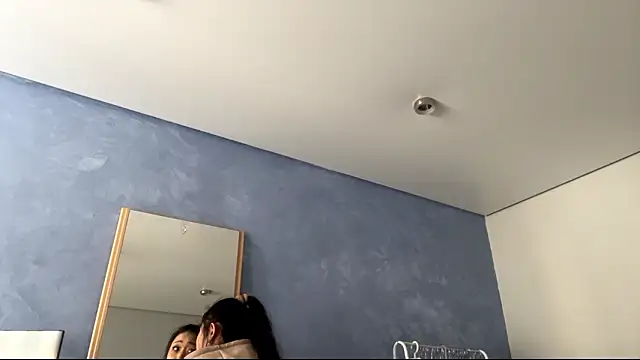 SweetMiaXO Show Webcam