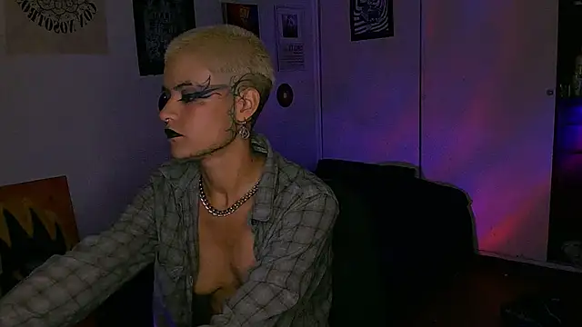 alex_one888 Adlı Modelin Canlı XXX Sohbeti