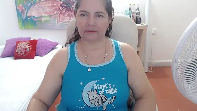 leonela_69: онлайн-секс-чат