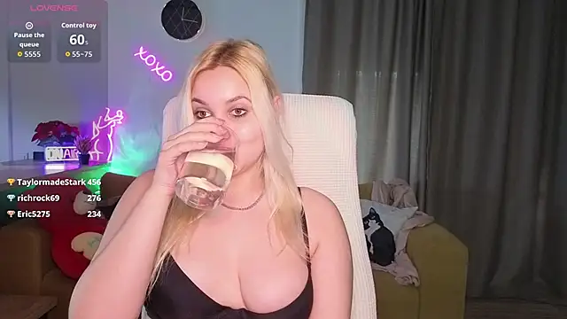 adrelaxina – Live XXX-chat