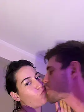 Chuchiybombon – Naživo XXX chat