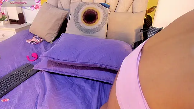 Chat +18 de vahiolet_fuentes ao vivo