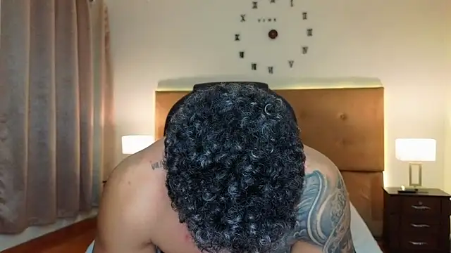 Steven_Velez Show Webcam