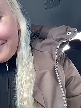 แชท XXX สดของ MerlinDave