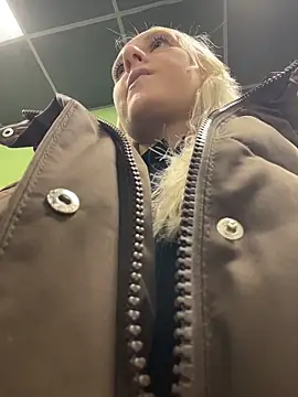 MerlinDave Live XXX-Chat