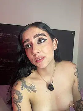 Chat +18 de sharlot24 ao vivo