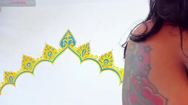 Chat +18 de LadyNahir ao vivo