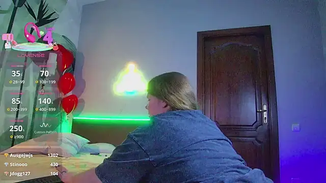 RubyValen Chat XXX in diretta