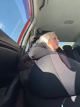 Chat XXX ao vivo de MerlinDave