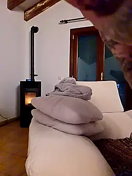 kylie_blck live XXX chat