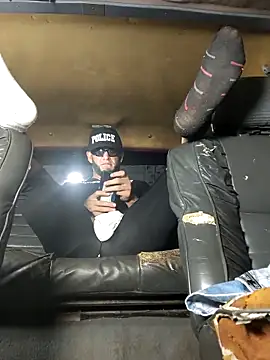 PIGHIGHDIRTY_p0's Live XXX Chat