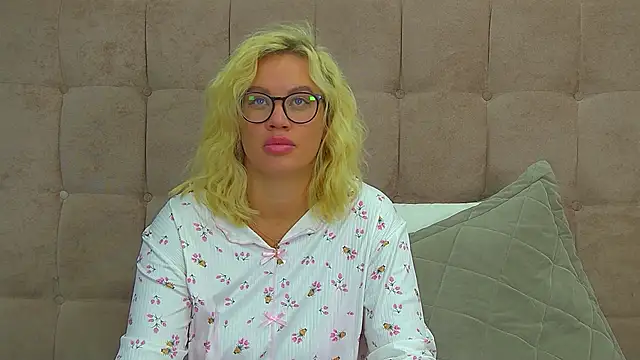 MariaNeumann 现场XXX聊天