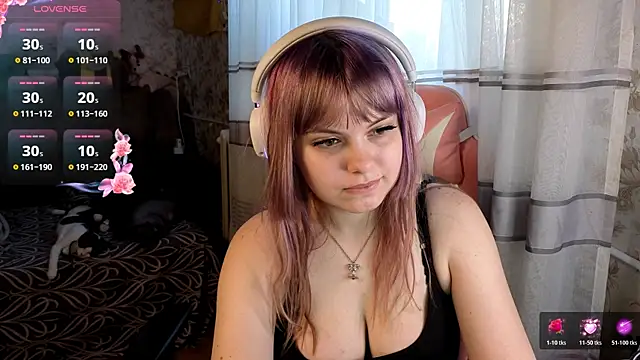 KristiBloom Adlı Modelin Canlı XXX Sohbeti