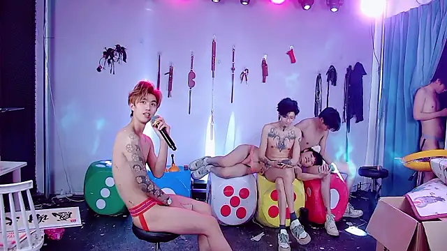 NTN-lucky Adlı Modelin Canlı XXX Sohbeti