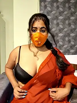 Poly_bhabi Adlı Modelin Web Kamerası Şovu