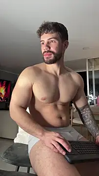 Valenthino_Salvatore 라이브 XXX 채팅