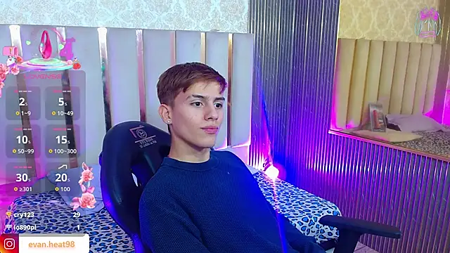 EVAN_TAY 在線直播表演