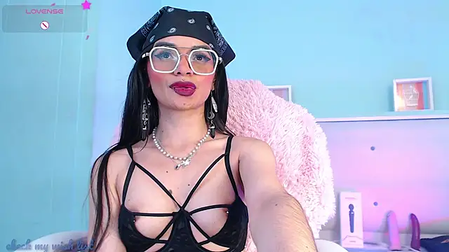 Chat XXX Live Emerald_gh