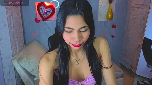 ammy_woold_b élő XXX-chatje