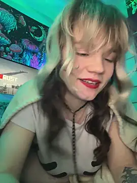 Cutiepiespanks' Live XXX Chat