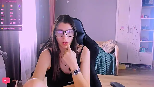 MollyLollipop Chat XXX in diretta