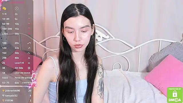 Amelia_skyy: онлайн-секс-чат