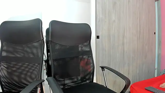 ariloe_quintero: онлайн-секс-чат