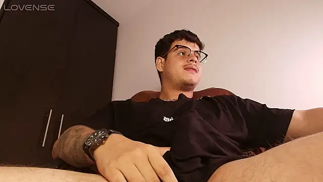 BjornSteel's Live XXX Chat