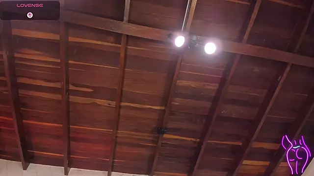 MiaKay1 Chat XXX live