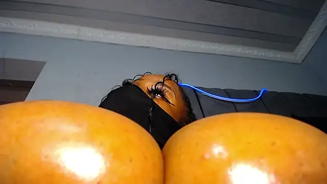 แชท XXX สดของ XPanther_24