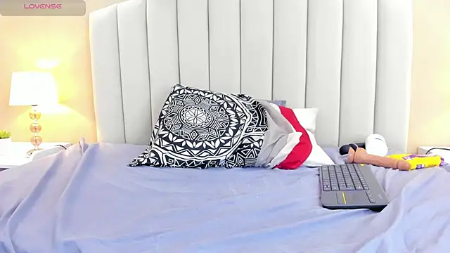 Rachel_Donnelly Live XXX-Chat