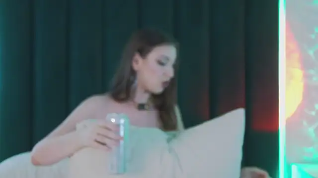 -LeilaPassion- – Live XXX-chat