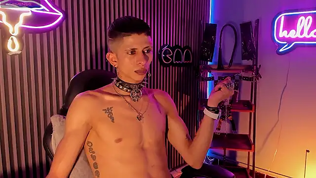 Maximoking26 Live XXX-Chat