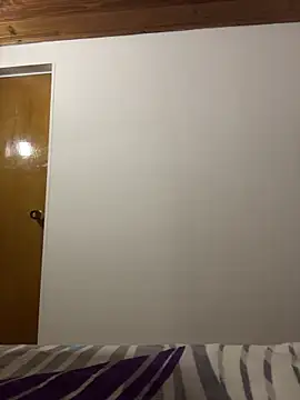 CamiRojas_boy 在線直播表演