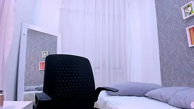 ViictoriiaSaenz's Live XXX Chat