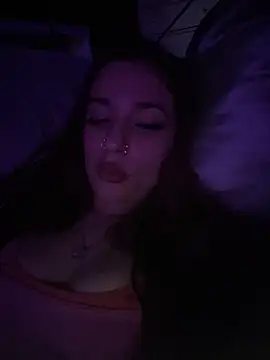 heluvsbabiin Live XXX chat