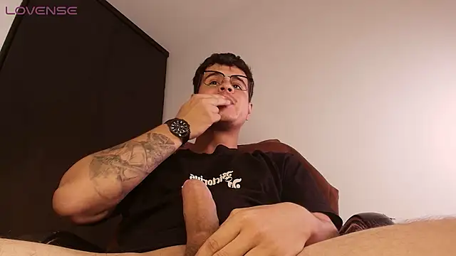 BjornSteel 在線直播表演