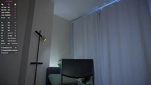 ClarineCasebolt Chat XXX in diretta