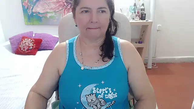 leonela_69 live XXX chat