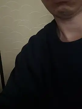 kousuke_3 Adlı Modelin Canlı XXX Sohbeti