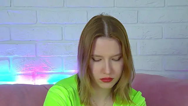 Онлайн чат XXX LiliLinn