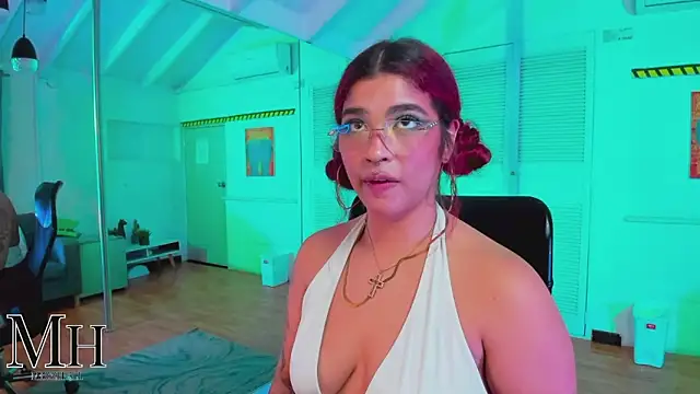 MizzHell's Live XXX Chat