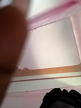 EmmaMiaa's Live XXX Chat