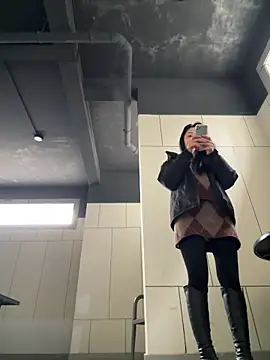 XXX chat uživo modela so-linger