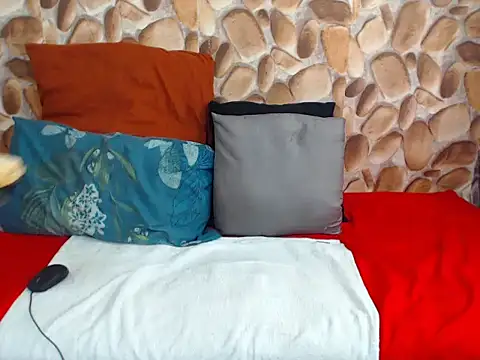 دردشة BadAss_Bee الجنسية المباشرة