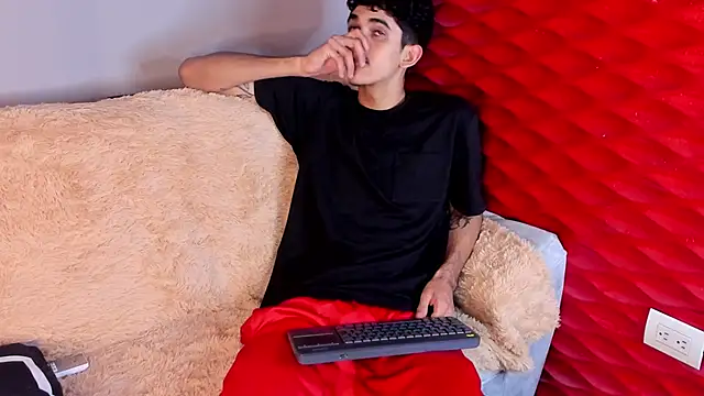 FlinsShadow Webcam Show