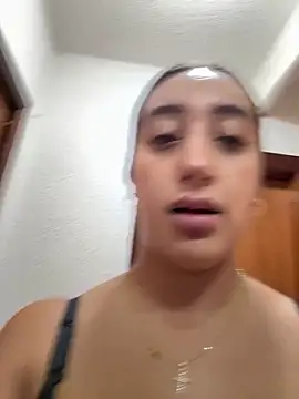 Chat XXX en directo de Hannahoff