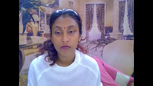 IndianSexyButt 即時 XXX 聊天