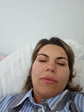 FeliciaKrige Live XXX-chat