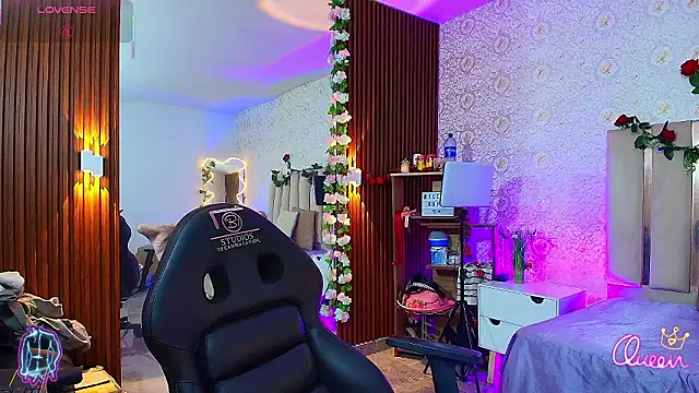 osamu_tay Adlı Modelin Canlı XXX Sohbeti